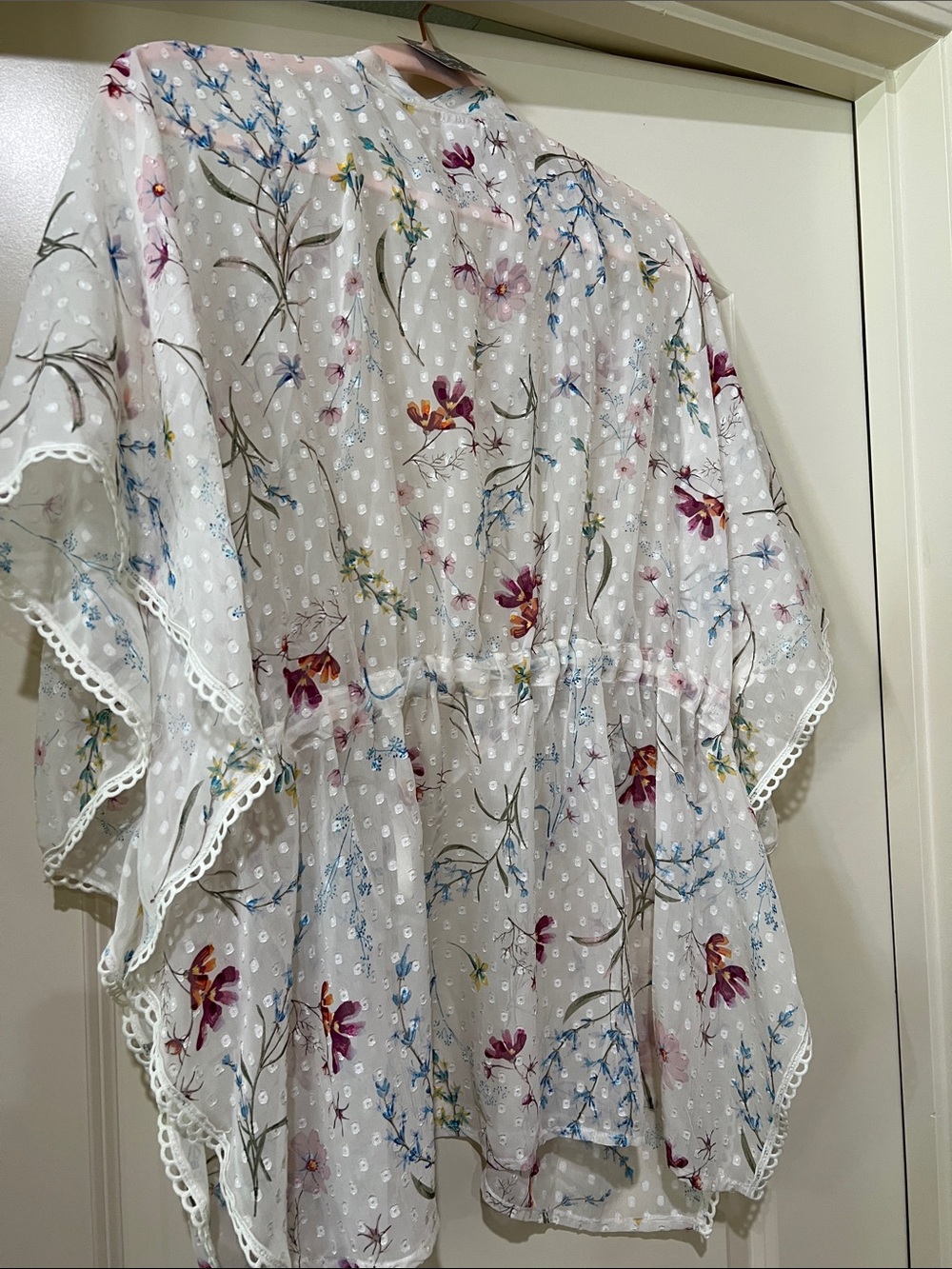 Source Unknown White Floral Sheer Swim Coverup H154 - Picture 6 of 7